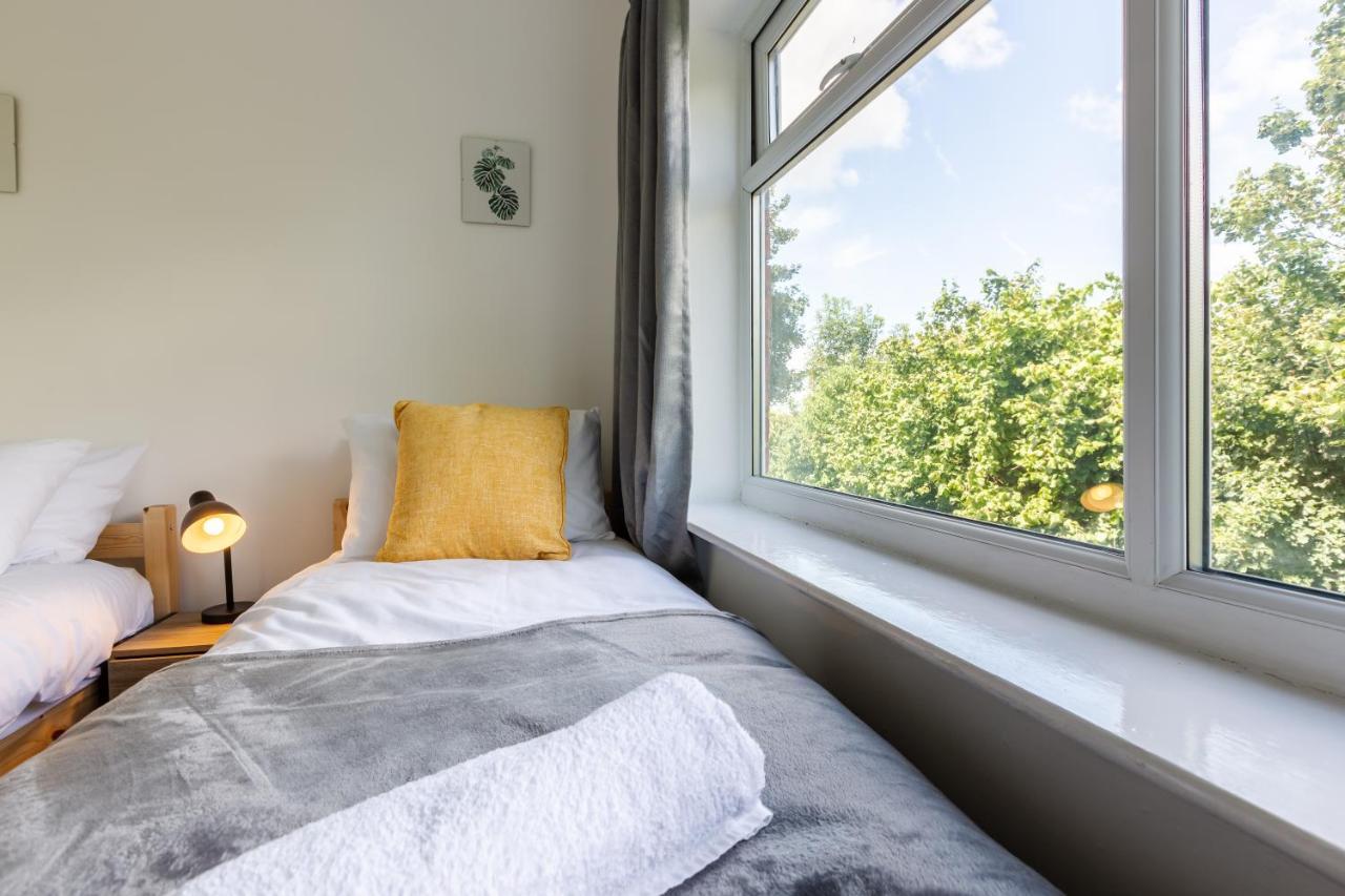 1 Mile To Etihad Stadium & Coop Arena, Free Parking, 7 Ppl Manchester Exterior foto